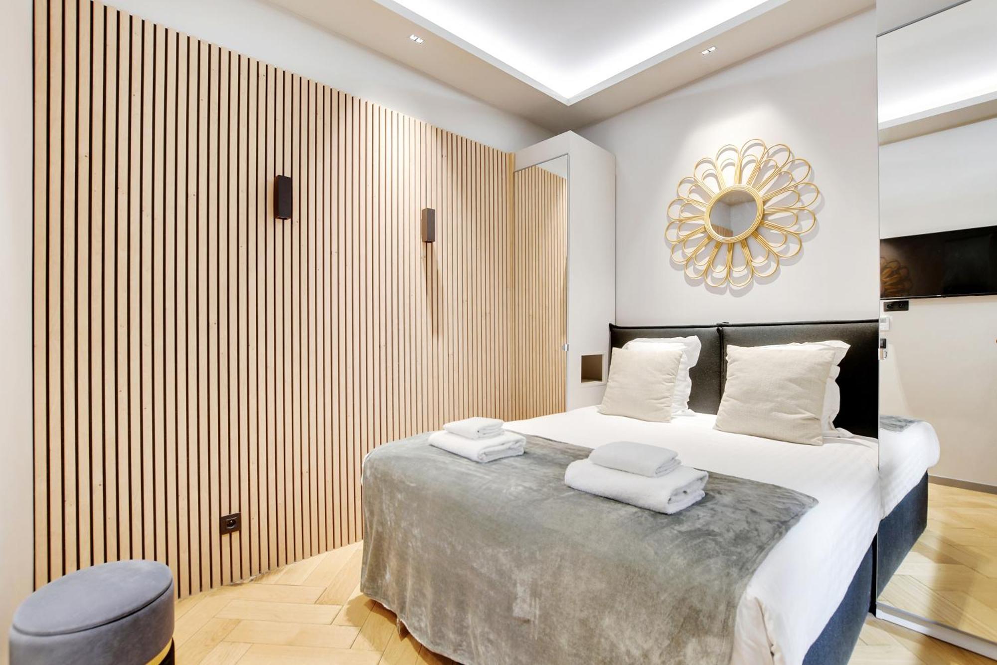 Pick A Flat'S Apartment In Champs-Elysees - Rue Marbeuf パリ エクステリア 写真